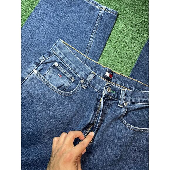 Vintage Tommy Hilfiger Jeans Men 31x32 Straight Leg Baggy fit Y2K - Picture 4 of 15